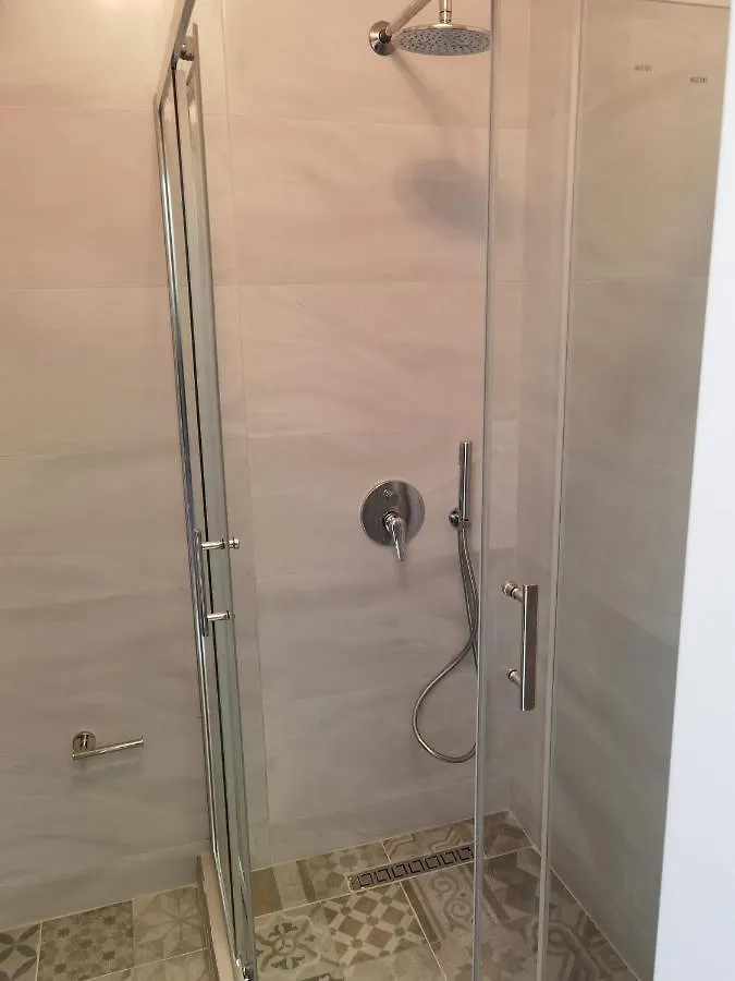 Aria Seaview Apartments Sarande