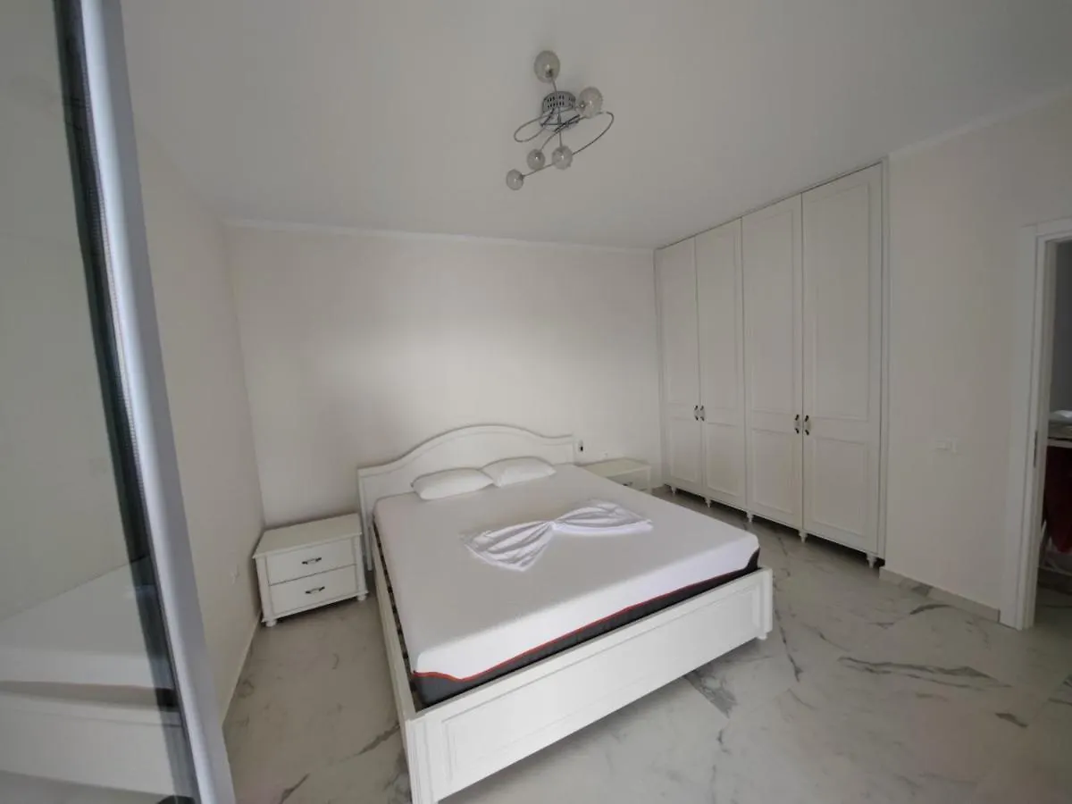 Aria Seaview Apartments Sarande